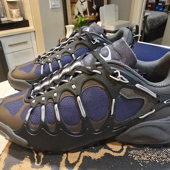 OAKLEY FACTORY TEAM X BRAIN DEAD IBEX ECLIPSE SIZE 10 MENS NEW SHOE TRAIL HIKING - Picture 1 of 16